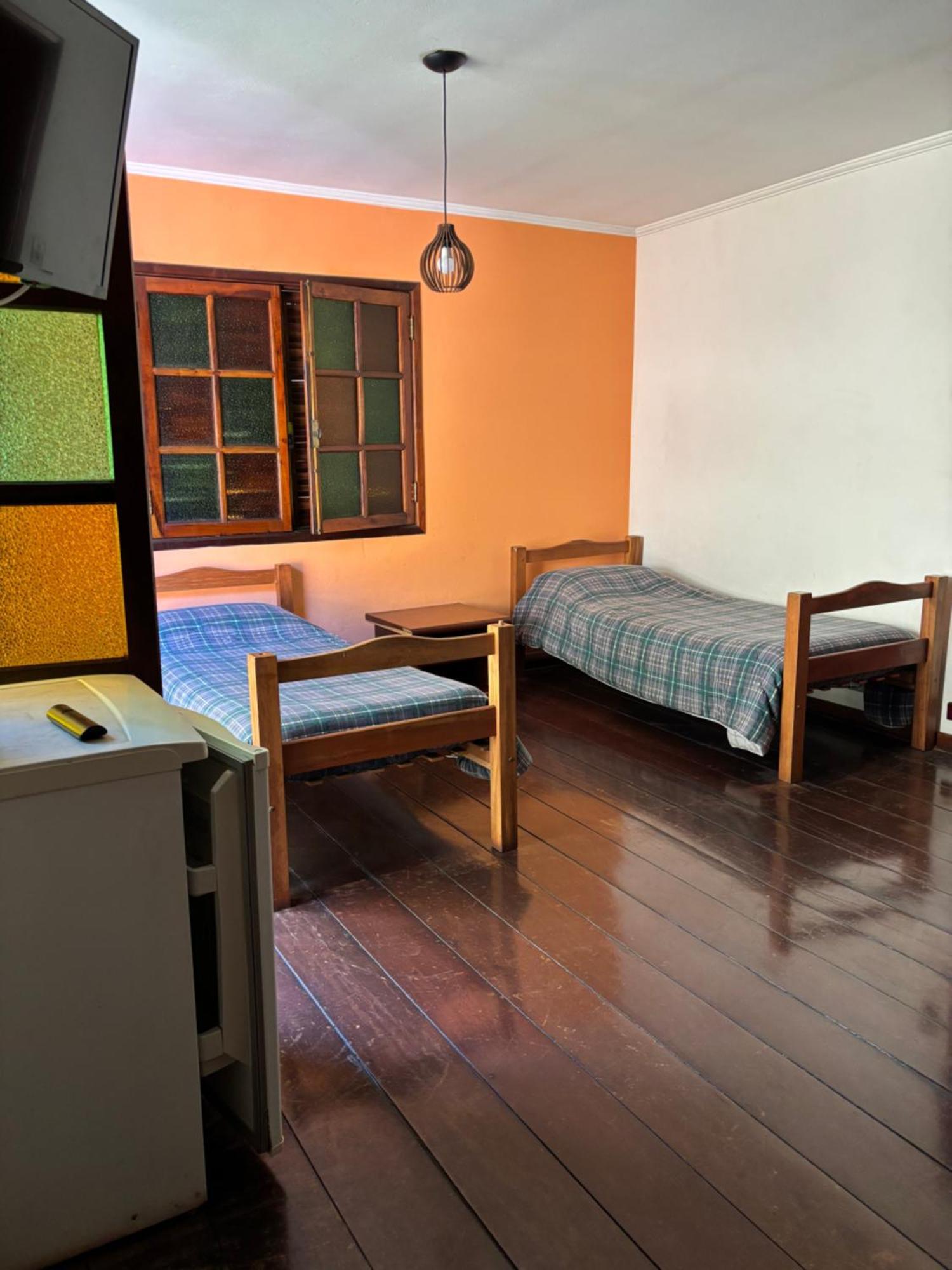 Quarto Duplo